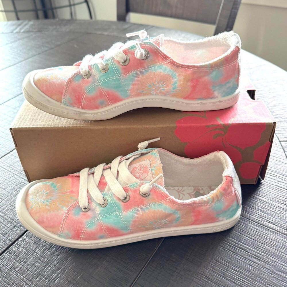 Roxy Bayshore Tie-Dye Slip-On Shoes Size 7.5 Worn Once